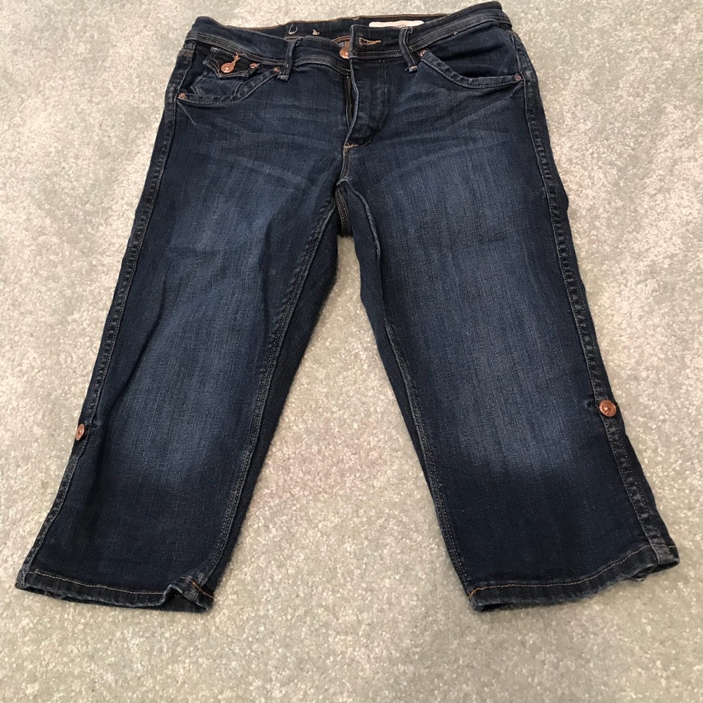 H&M woman’s size 4 shorts